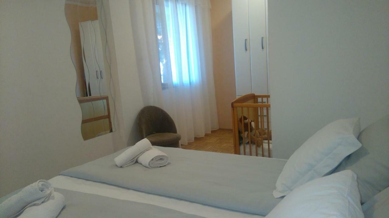 Apartment Steblaj Pula Exterior foto